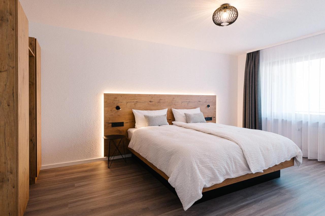 Moderne 2 Zi.-Fewo Blackforest Art Barrierefrei Naehe Freiburg Simonswald Exterior photo