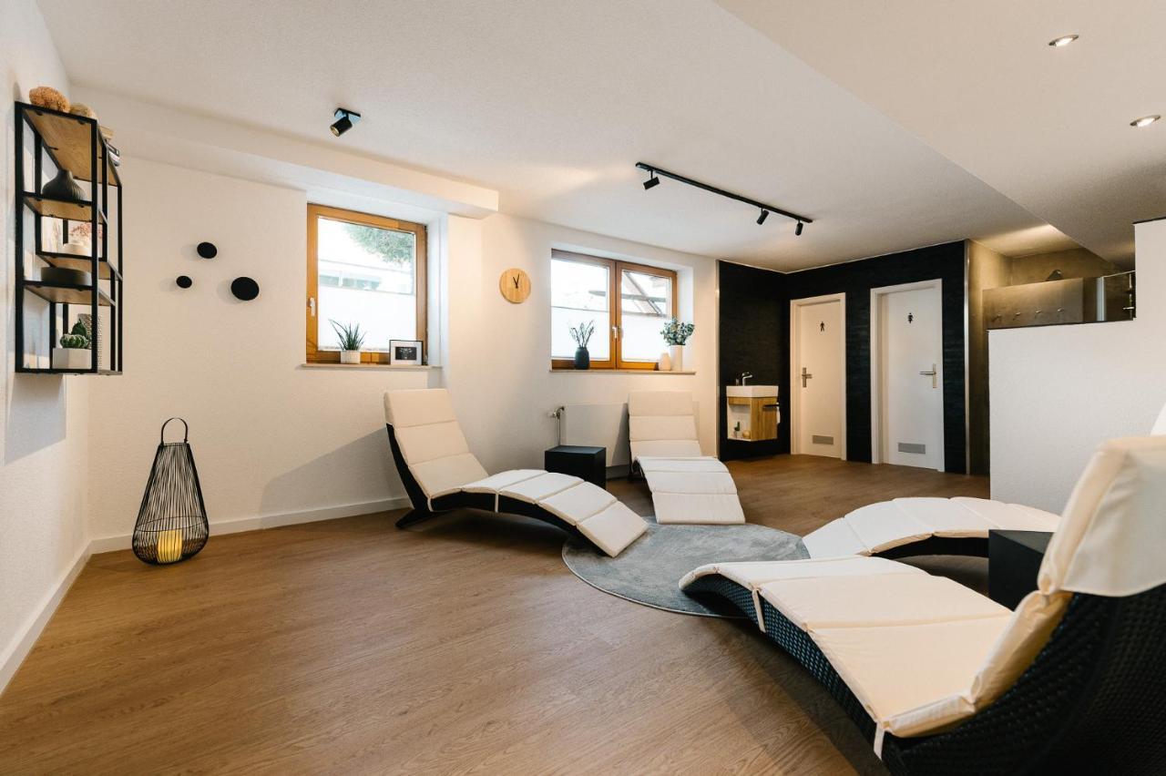 Moderne 2 Zi.-Fewo Blackforest Art Barrierefrei Naehe Freiburg Simonswald Exterior photo